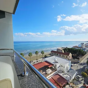 dios-ponte-finikoudes-beachfront-duplex-penthouse.larnacahotels.org/