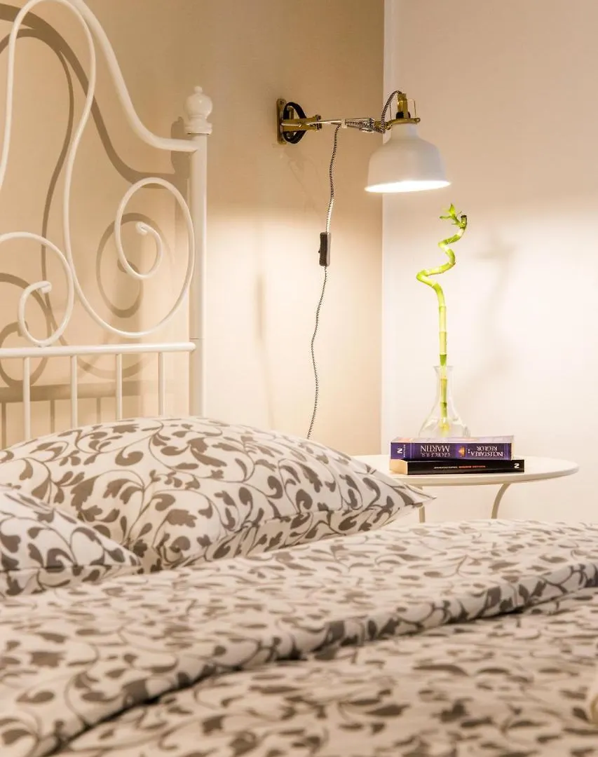 One Love Metropolitan Apartment Bucharest Romania
