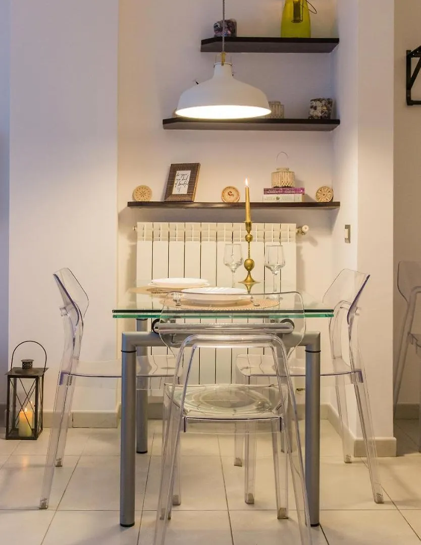One Love Metropolitan Apartment Bucharest