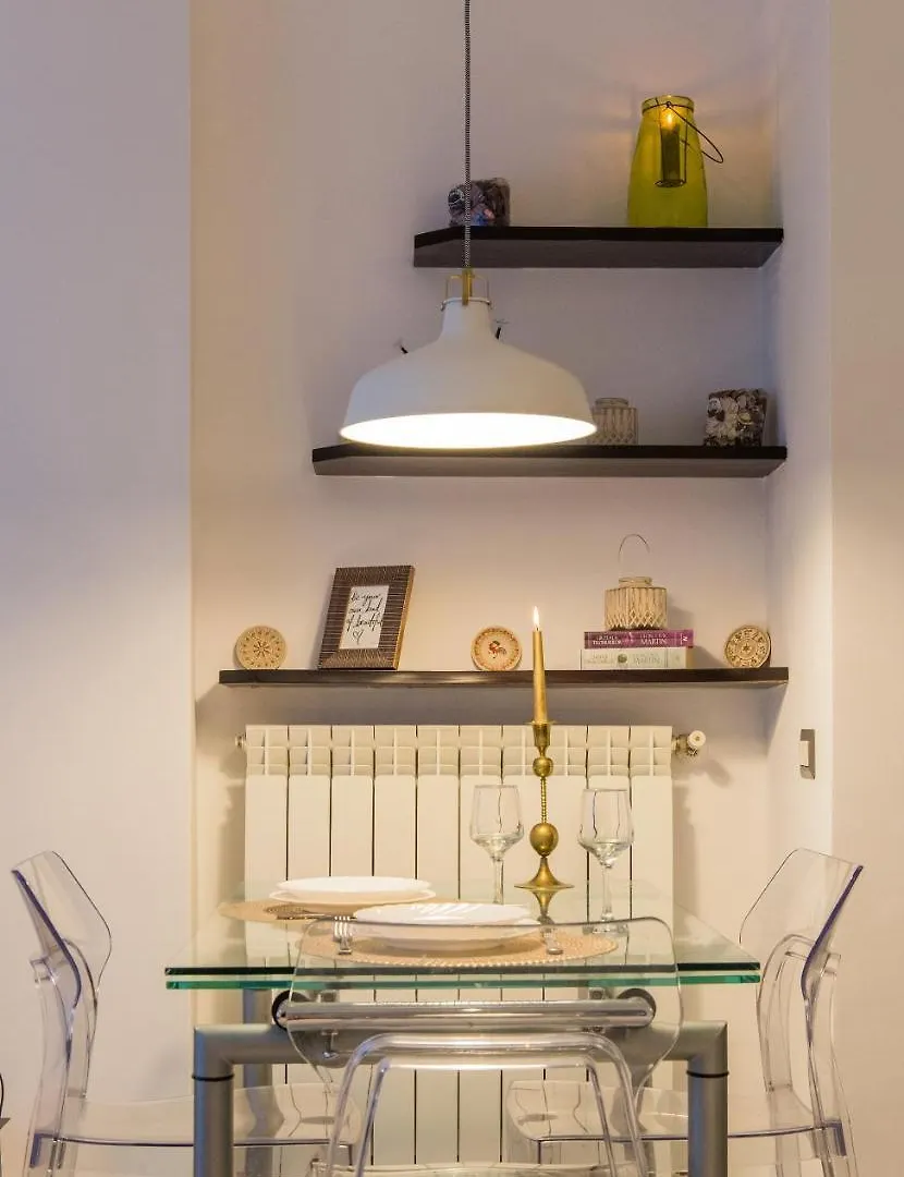One Love Metropolitan Apartment Bucharest