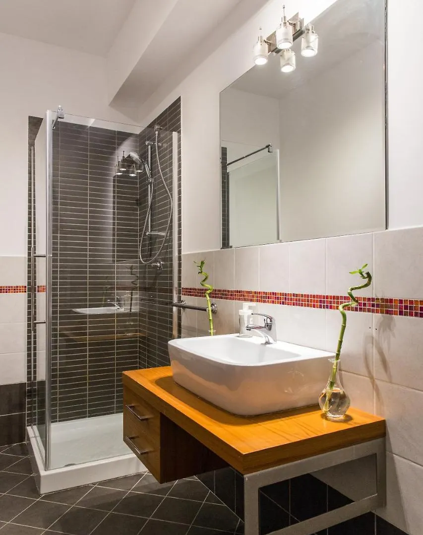 One Love Metropolitan Apartment Bucharest