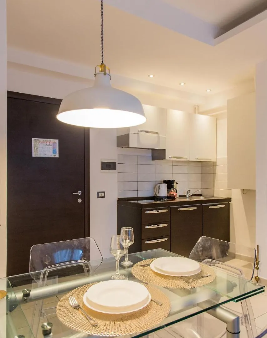 One Love Metropolitan Apartment Bucharest